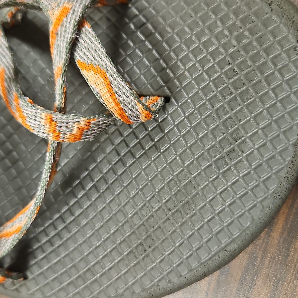 Chaco Z/Volv Strappy Sandals – Women’s 11 – Gray/Orange Webbing - Picture 5 of 9
